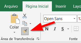 O pincel de formatação encontra-se no grupo Área de Transferência da guia Página Inicial