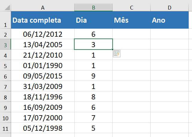 Exemplo 3 - Extraindo partes de uma data através do preenchimento relâmpago